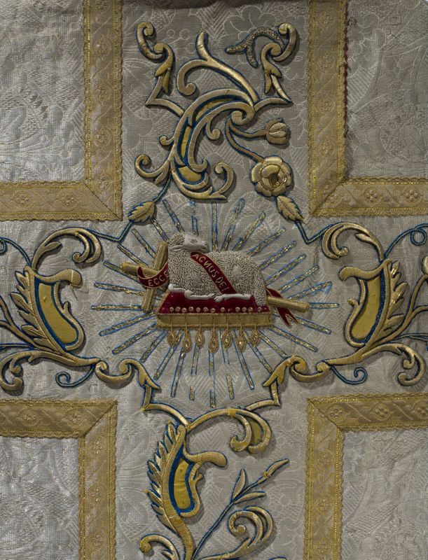 chasuble / Eglise Sainte-Catherine[Bruxelles]
