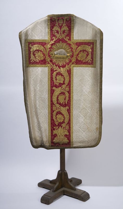 chasuble / Eglise Sainte-Catherine[Bruxelles]