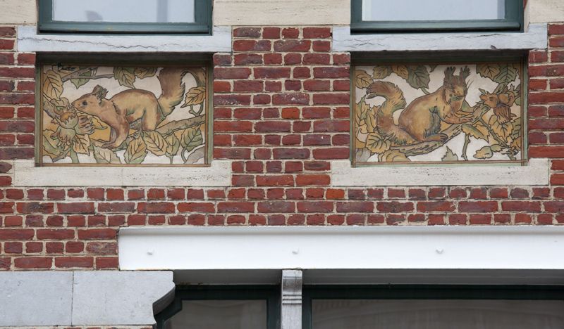 sgraffite[objet] / Maison, Saint-Gilles, Avenue Ducpétiaux, 47