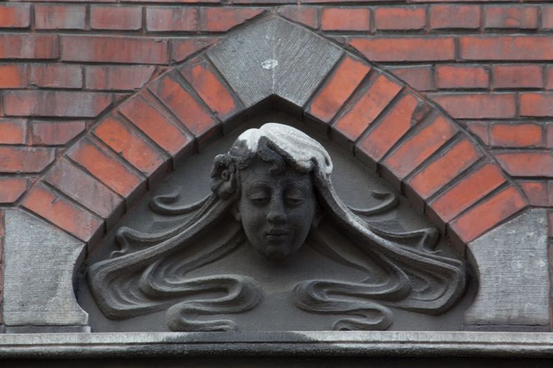 sgraffite[objet] / Maison, Liège, rue du Jardin Botanique 39