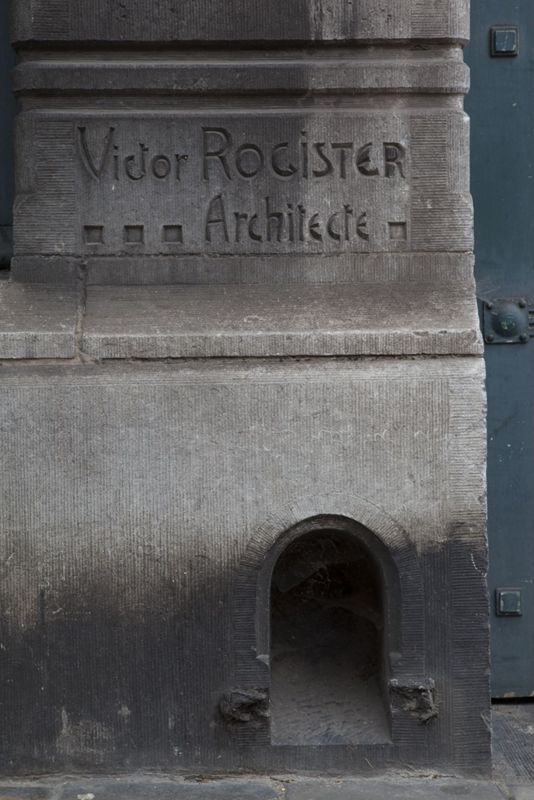 inscription[objet] / Maison, Liège, rue du Parlement 6-8