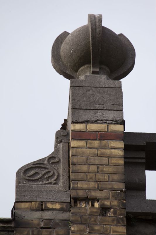 frise[élément d'architecture] / Maison des Médecins, Charleroi, rue Léon Bernus 40