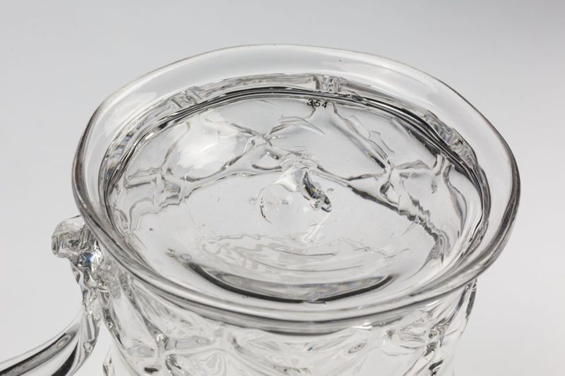 Chope anglaiqe à verre incolore