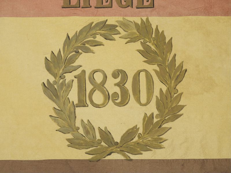 Drapeau belge double face offert par le Congrès national en 1832 aux cent villes qui ont collaboré à la révolution de 1830