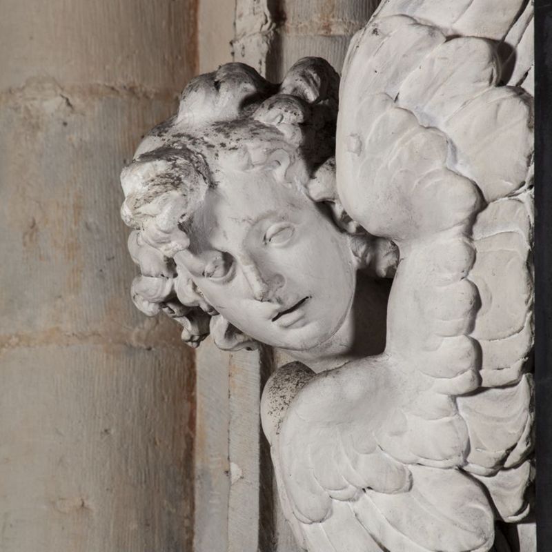 voetstuk van Maria Regina Coeli