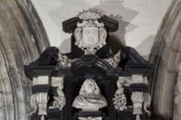 X075789