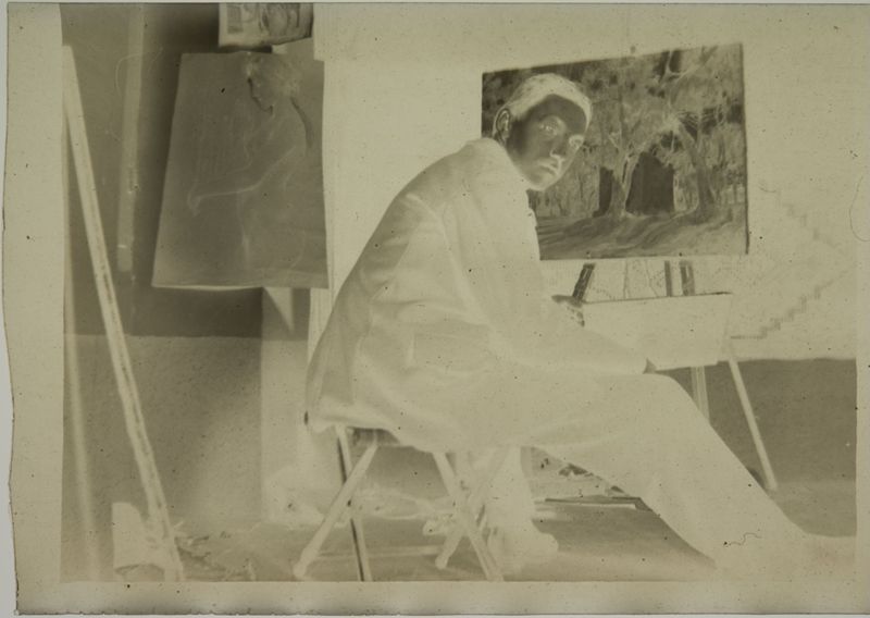 Henri Evenepoel dans son atelier devant "La Koubba de Sidi Yacoub à Blida II" (MRBAB inv. 4318) en cours d'exécution
