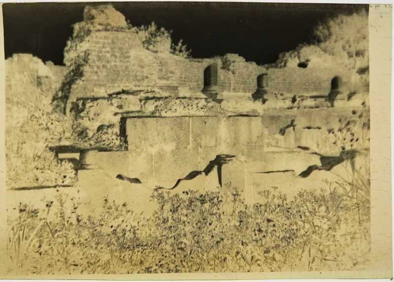 Les ruines romaines (vue rapprochée)