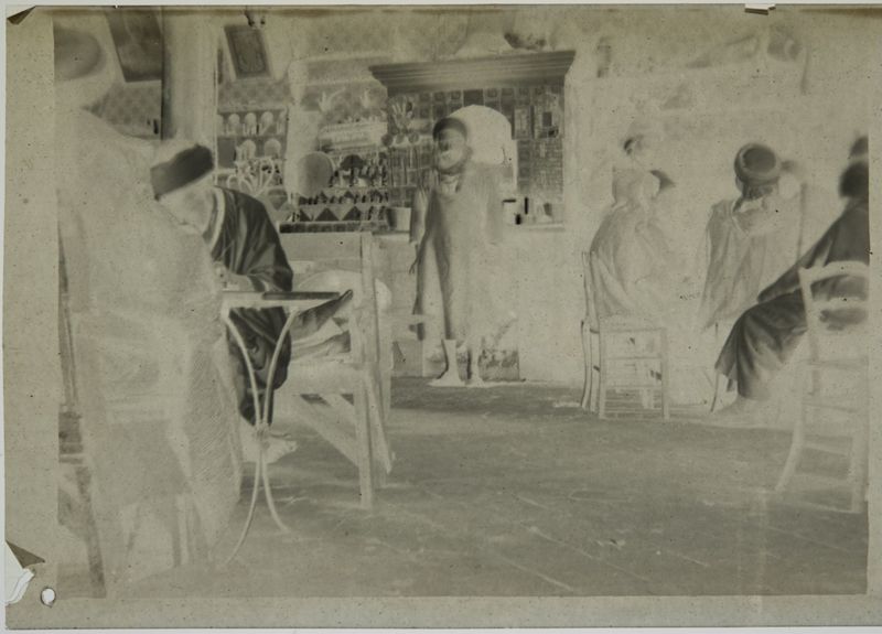 Scène dans le café d'Ali Cherif à Blida