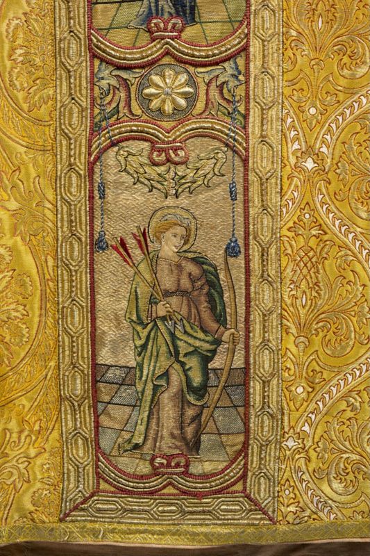 Kerstgewaad met Het leven van Maria en heiligen