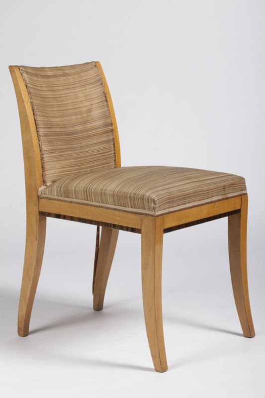 chaise / Musée David et Alice Van Buuren