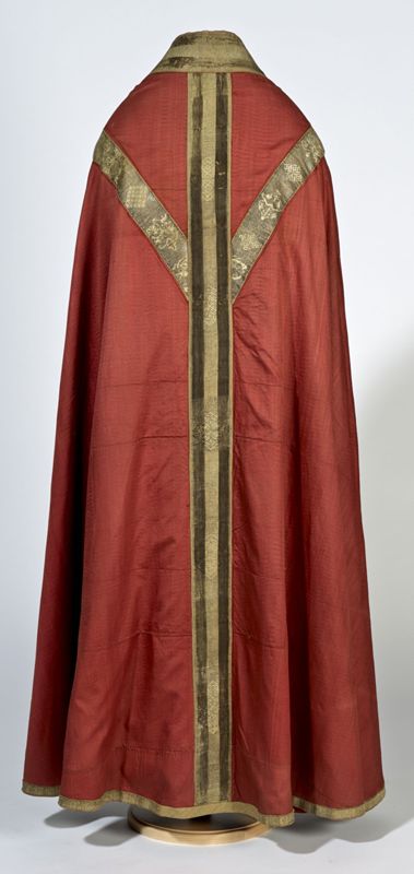 Chasuble de Thomas Becket de Canterbury portée à l'abbaye Saint-Nicolas des Prés vers 1170.