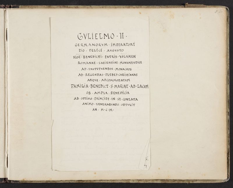 Album contenant les calques d'une Règle de saint Benoît calligraphiée et enluminée à l'abbaye de Maredret pour le kaiser Guillaume II (1899 - 1900)