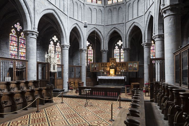 église basilicale / Eglise Saint-Materne[Walcourt]