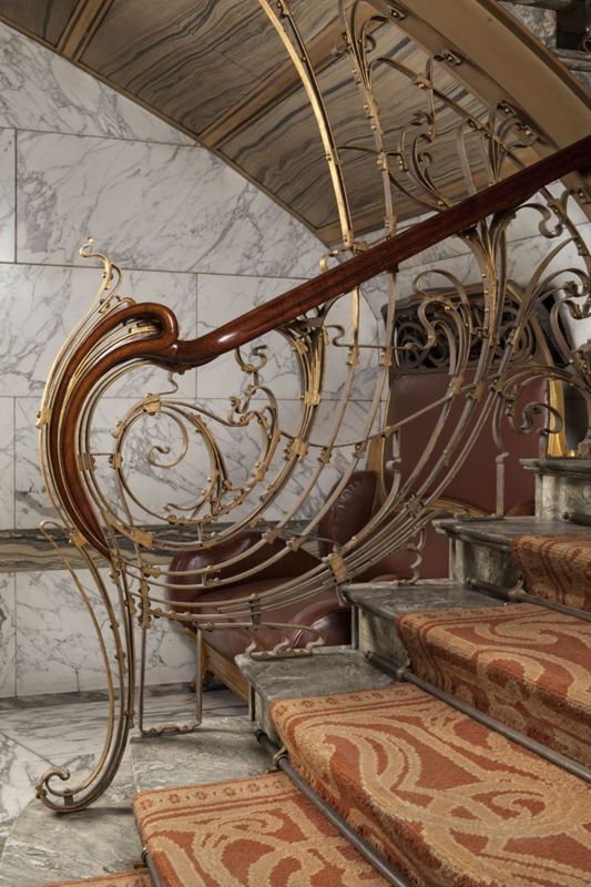 Départ de l'escalier d'honneur