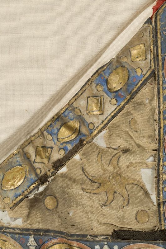 mitre / Trésor d'Oignies [Institut des Soeurs de Notre-Dame]