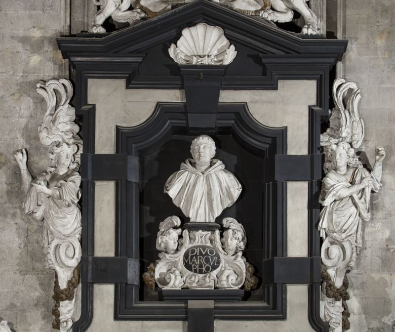 Poort van de kapel Sint-Marculfus