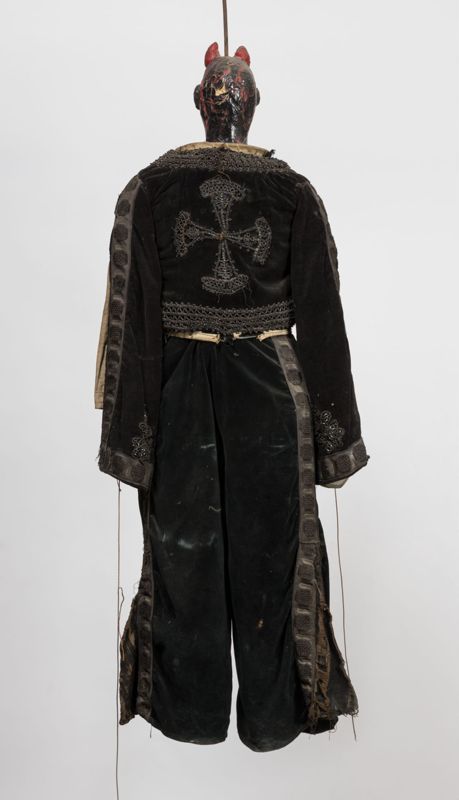 Tête de Lucifer et corps de bandit mexicain