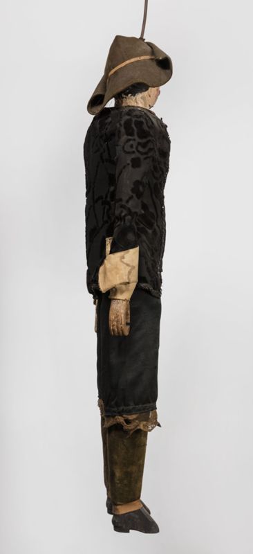 Corps de gentilhomme et tête d'homme du peuple