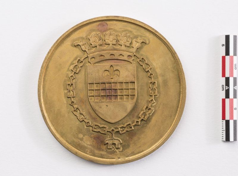 Ensemble de médailles diverses