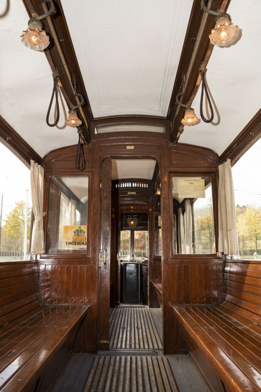 Tramway 984 et remorque 301
