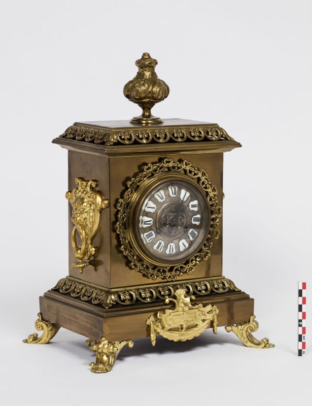 pendule[horloge] / La Fonderie - Musée bruxellois de l'industrie et du travail