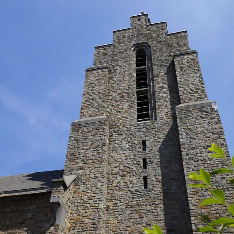 église paroissiale / Eglise Sacré-Coeur[Saint-Servais(Namur)]