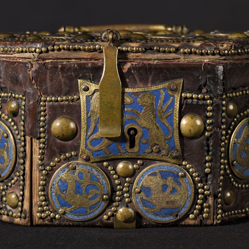 Coffret-écrin de la couronne-reliquaire des saintes Épines