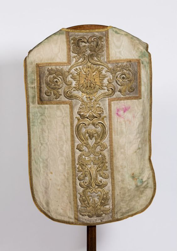 chasuble / Kerk O.L.Vrouw ter Kapelle