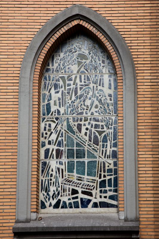 vitrail / Chapelle des Soeurs du Très Saint Sauveur[Anderlecht]