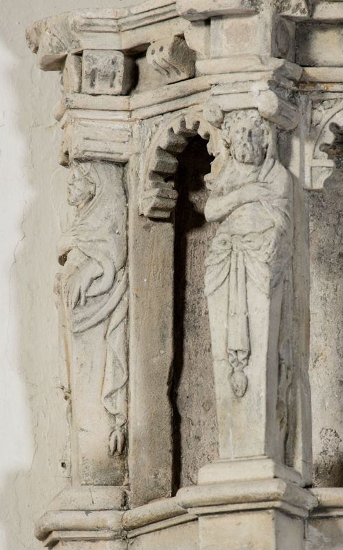 tour du Saint-Sacrement / Eglise Saint-Sébastien[Loyers]