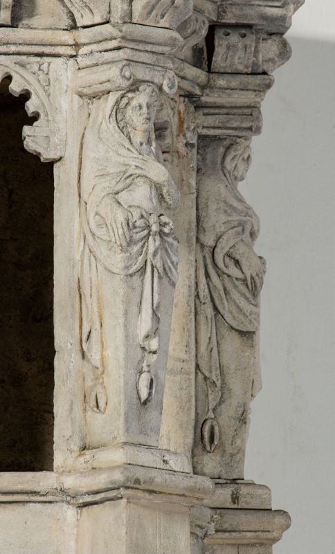 tour du Saint-Sacrement / Eglise Saint-Sébastien[Loyers]
