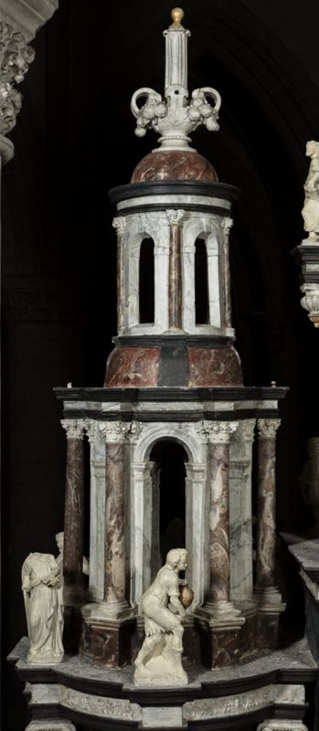 tour du Saint-Sacrement / Eglise Saint-Martin[Alost]