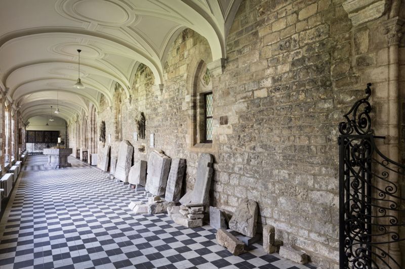 cloître[église] / Eglise Notre-Dame de la Cambre et Saint-Philippe Néri[Ixelles]