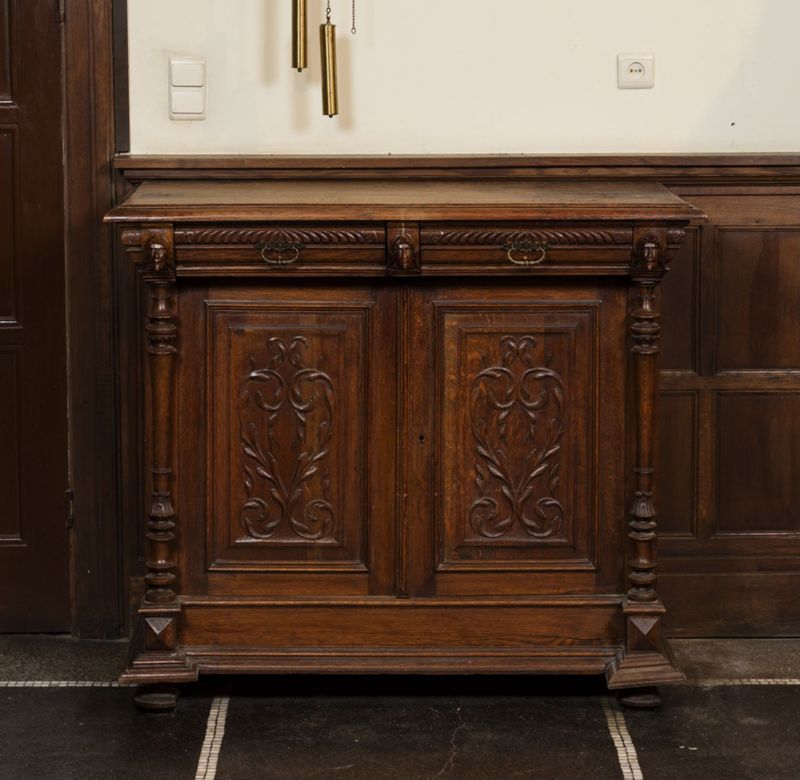 armoire / Eglise Notre-Dame de la Cambre et Saint-Philippe Néri[Ixelles]