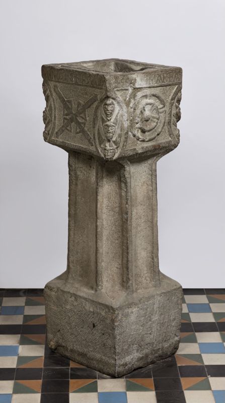 bénitier / Eglise Notre-Dame de la Cambre et Saint-Philippe Néri[Ixelles]