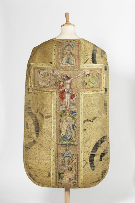 Chasuble dorée