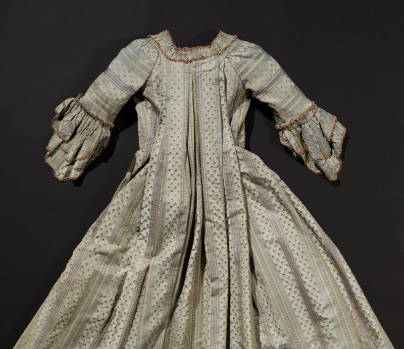 Robe à la française met Watteau-plooien