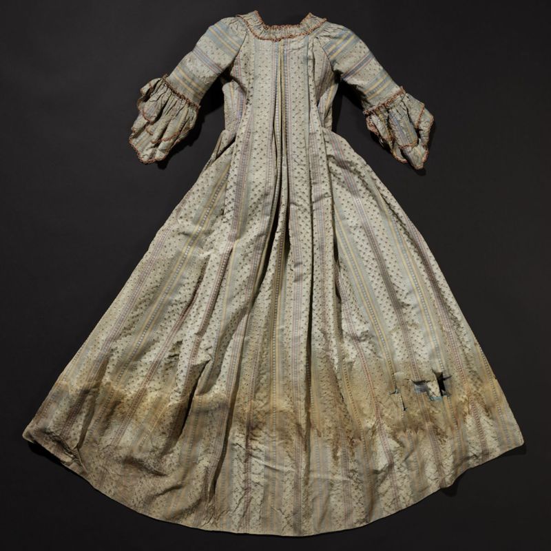 Robe à la française met Watteau-plooien