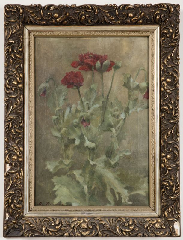 Fleurs rouges avec feuilles vertes