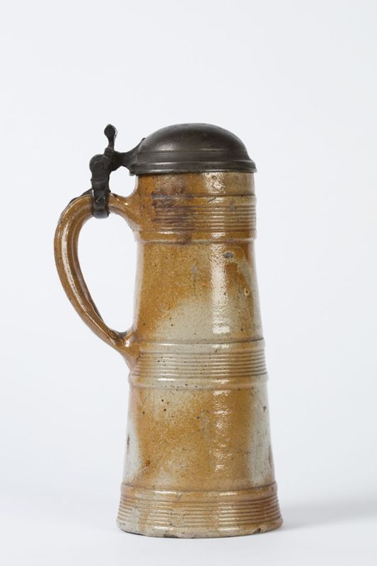 canette à bière / Maison Communale[Saint-Gilles]