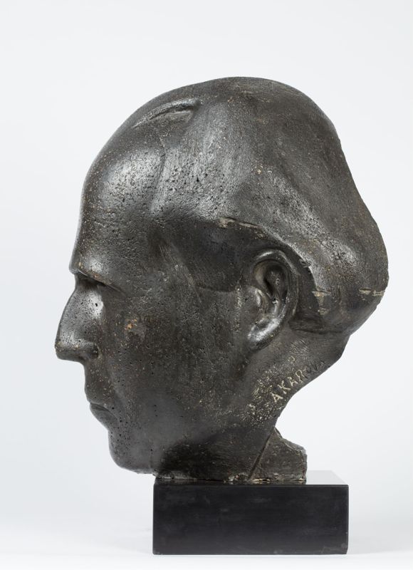 Tête de l'écrivain belge, Charles Plisnier