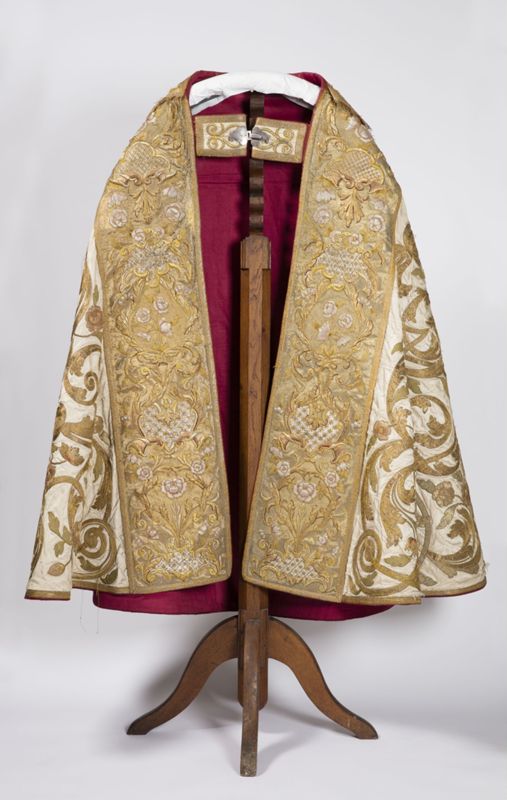 Chape de l'ornement liturgique dit "de Monseigneur"