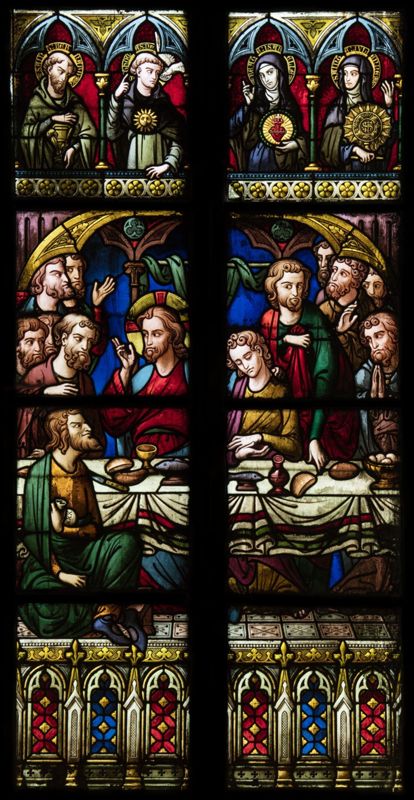 Vitrail du Saint Sacrement