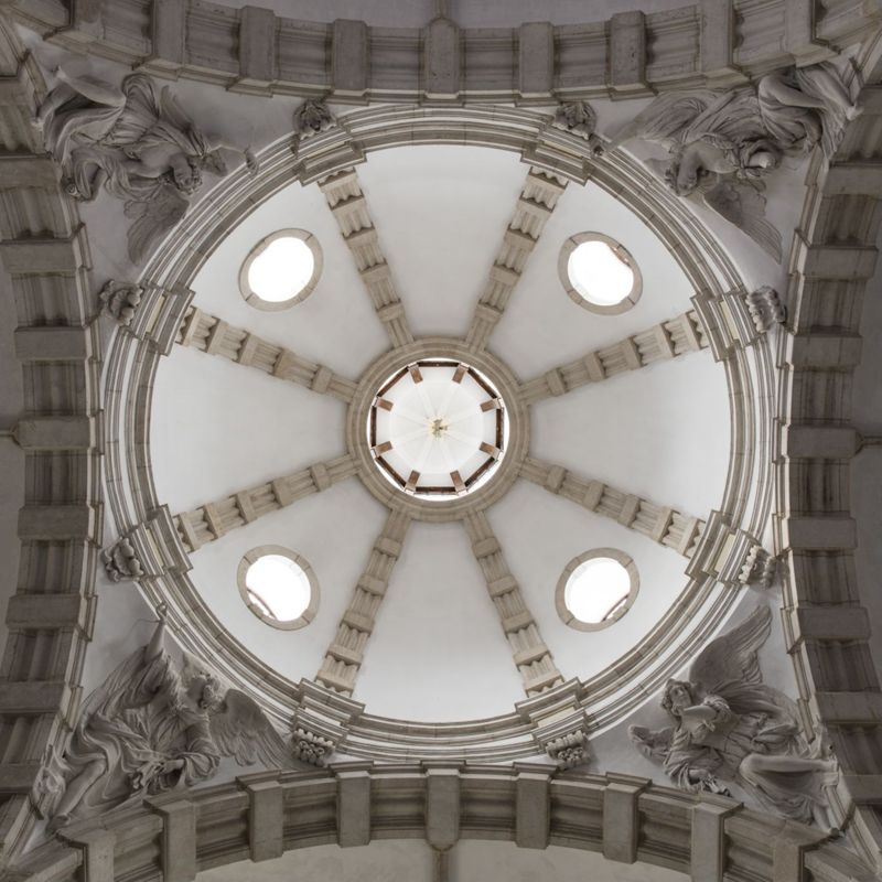 coupole[voûte] / Église Notre-Dame aux Riches Claires (Bruxelles)