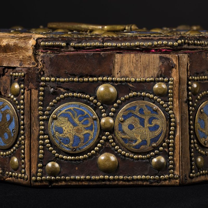 Coffret-écrin de la couronne-reliquaire des saintes Épines