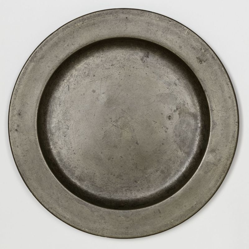 assiette plate / Musée Curtius
