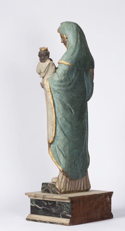 Sainte Anne portant la Vierge et l'Enfant