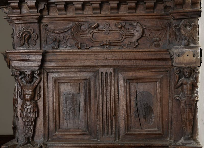 cheminée[élément d'architecture] / Château de la Neuville