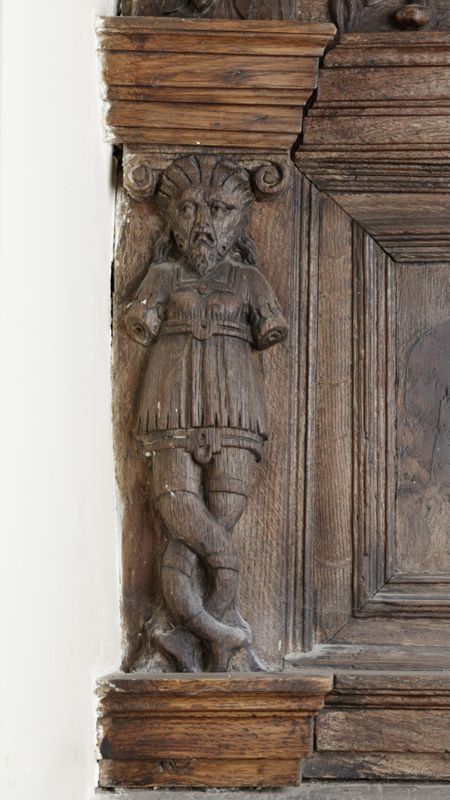 cheminée[élément d'architecture] / Château de la Neuville